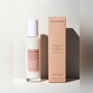 Lily & Miel Manuka Honey Cleanser